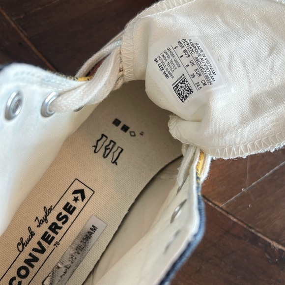 Beautiful like new multi color Converse m/6 w/8 - Picture 4 of 4